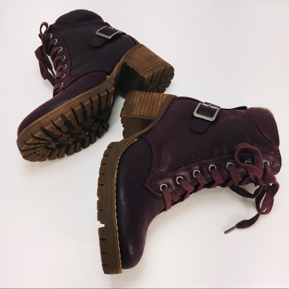 Carlos Santana Gibson Wine Women's Ankle Boot - Picture 7 of 12